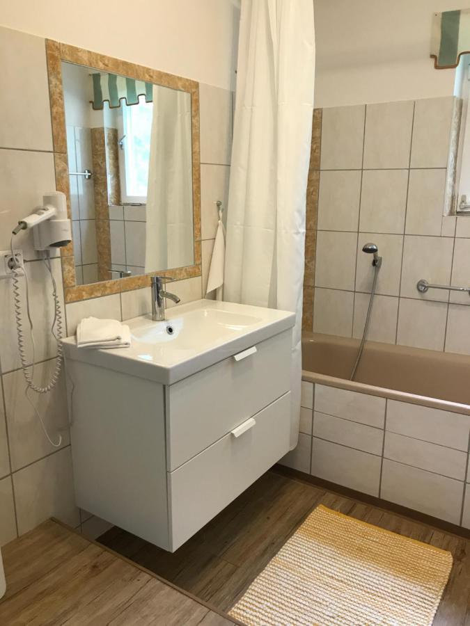 Sonnhuegel Apartments - Ferienwohnungen Faak am See Buitenkant foto